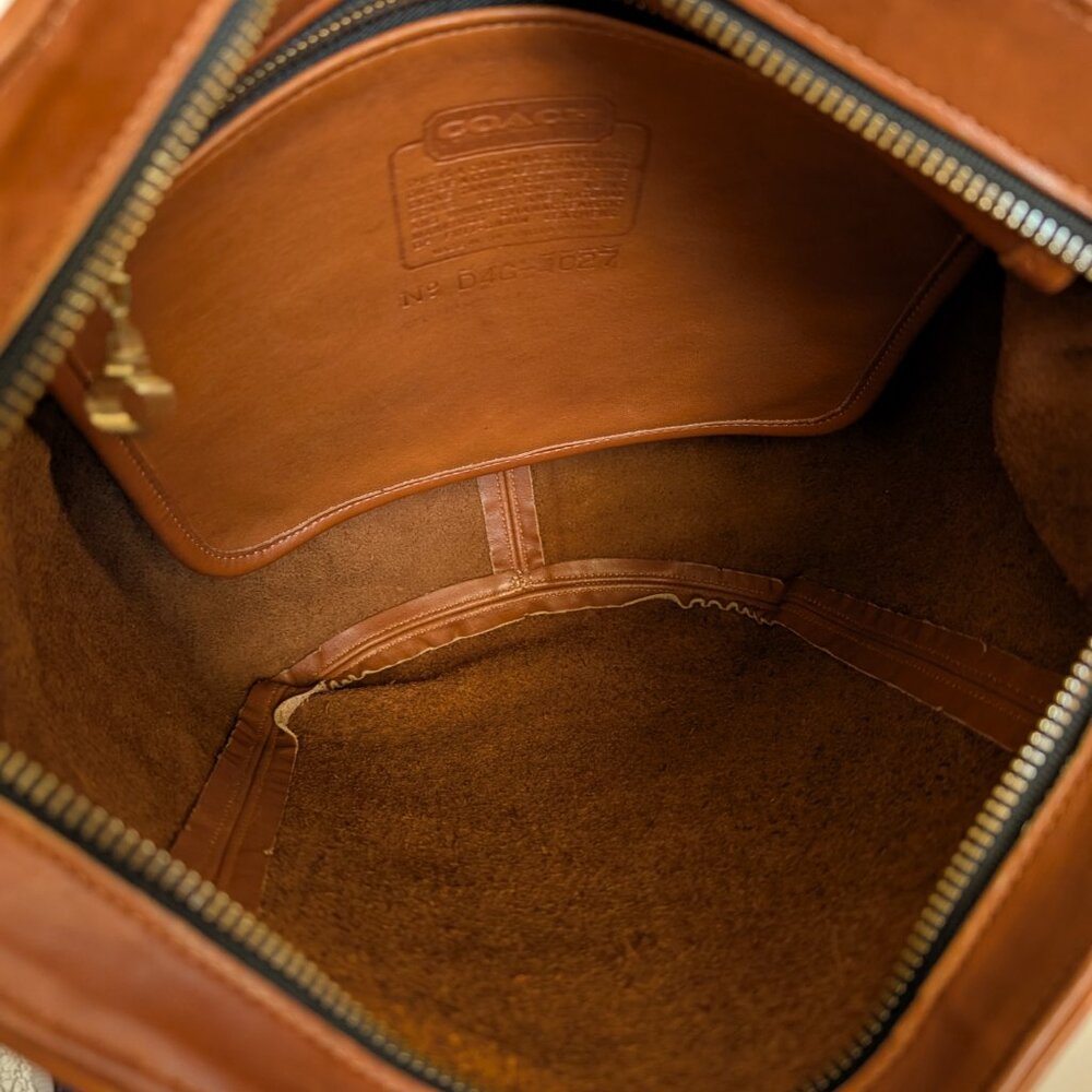 Vintage Coach Monterey Hobo Lightweight United States British Tan Handbag Purse - Picture 10 of 12